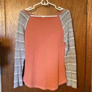 Casual top that can be for dress